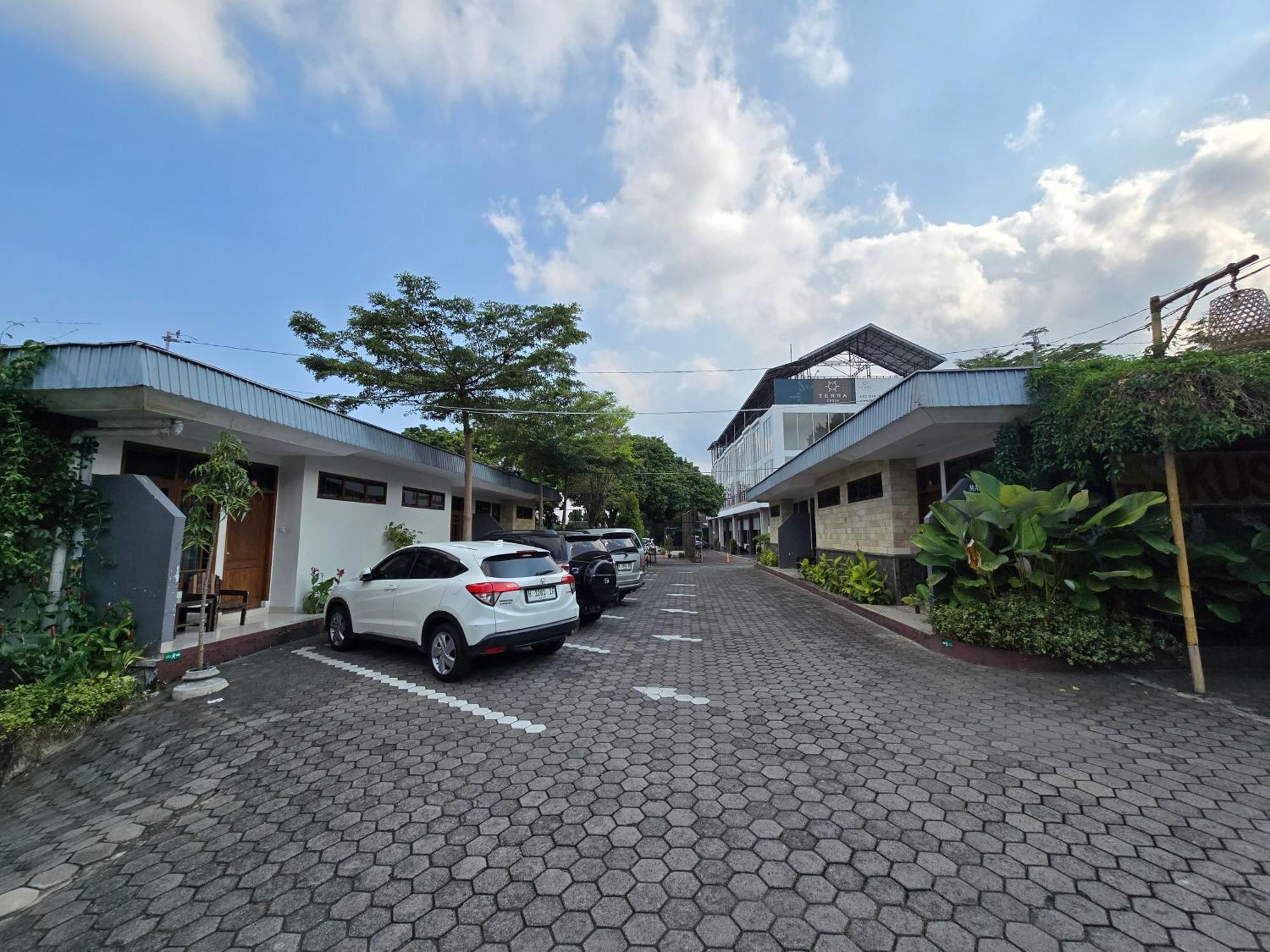 Kusma Hotel Bandungan סמאראנג מראה חיצוני תמונה