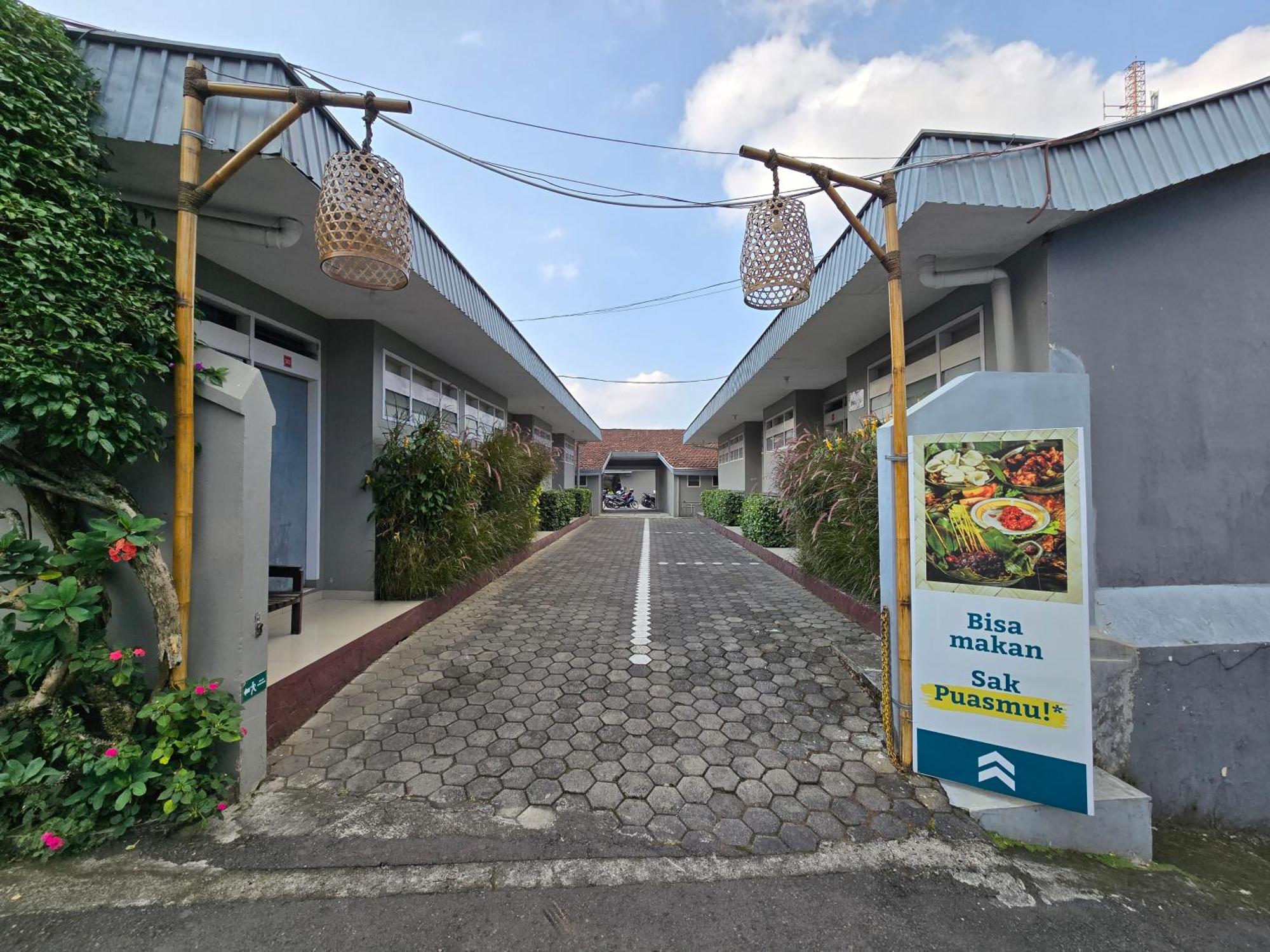 Kusma Hotel Bandungan סמאראנג מראה חיצוני תמונה
