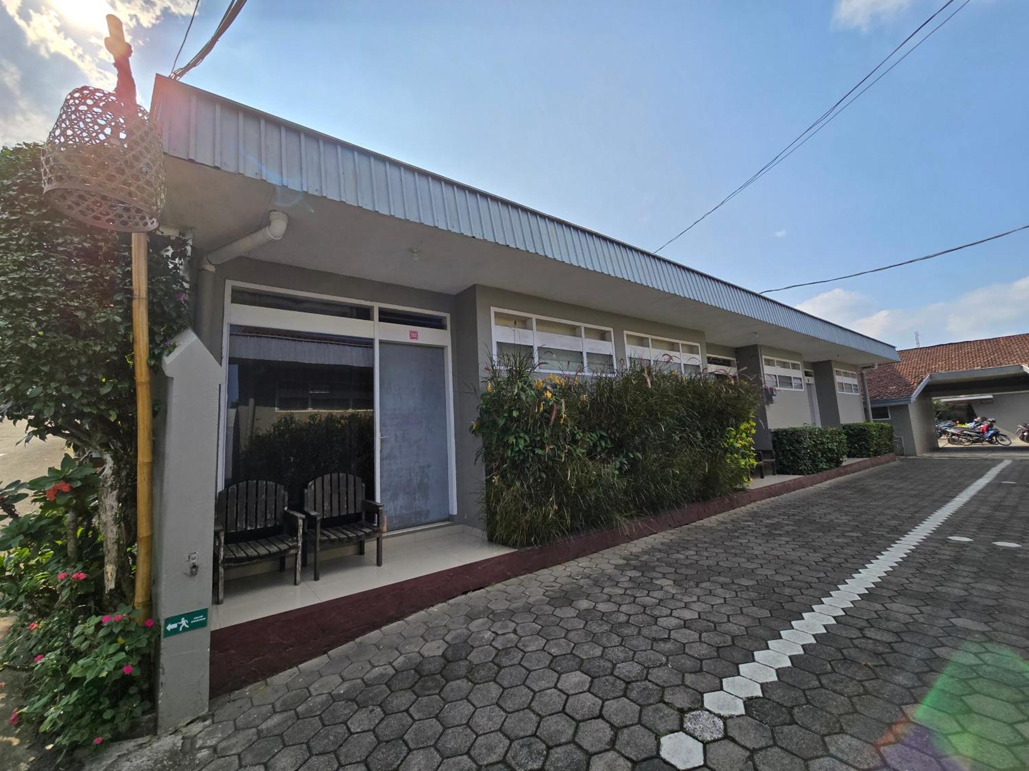 Kusma Hotel Bandungan סמאראנג מראה חיצוני תמונה